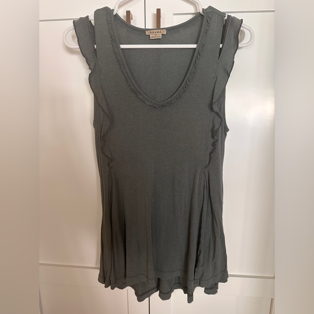 Anama Gray Ruffled Sleeveless Tank Top